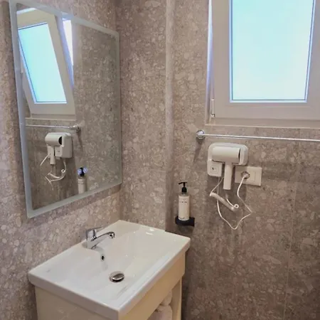 Arkle 2 טיראנה